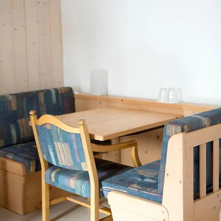 招待所 霍尔兹卡塔琳娜住宿加早餐旅馆 容霍尔茨